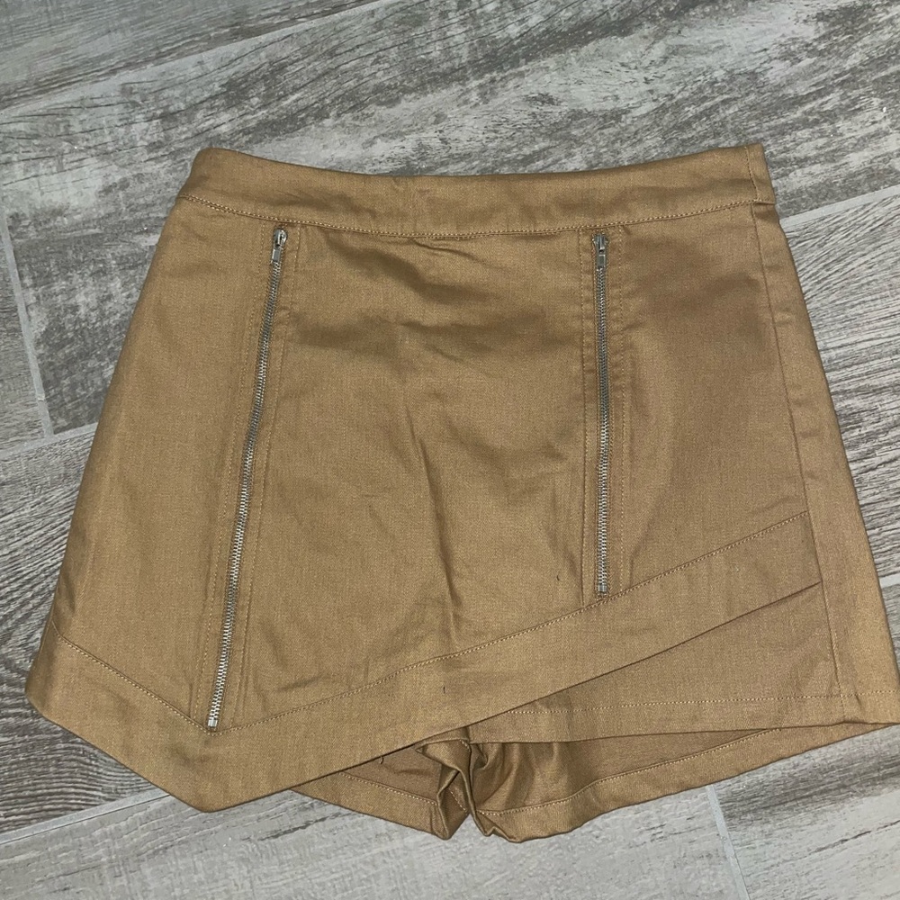 Zipper skort